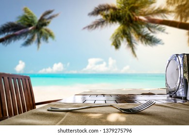 Belle Eau De Plage Images Stock Photos Vectors Shutterstock