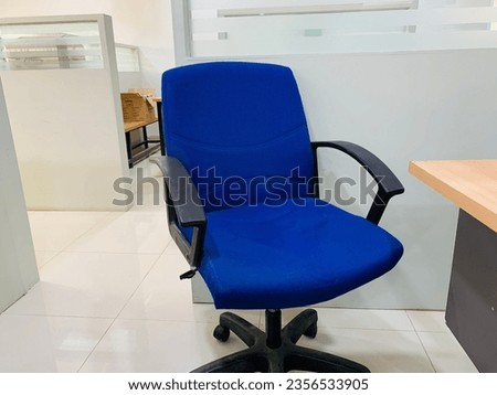 Table and chairs in an empty office cabin, Empty office meeting room, Office conference room, Empty conference room, Office desks and chairs