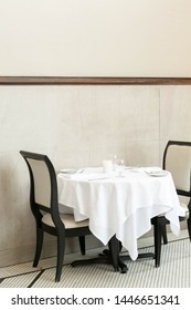 Table At Fine Restaurant, Five Star Dining, Modern Table At Restaurant