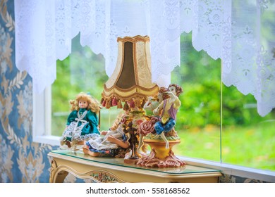 Table lamp