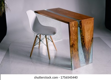 
table made of epoxy resin and wood. Slabs