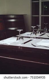  Table set