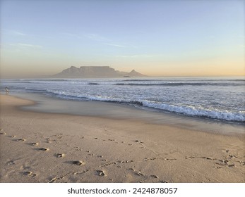 Tablemountain evening at the beach