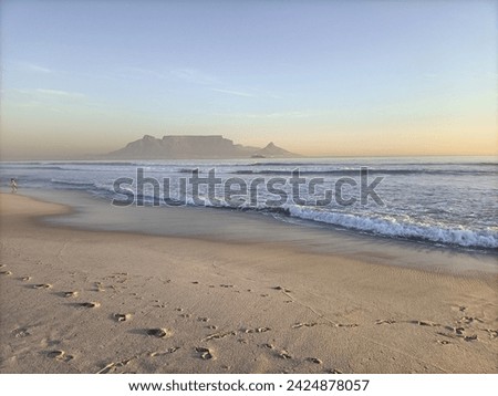 Tablemountain evening at the beach