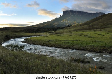 tablemountain  Roraima with clouds, highest mountian of brazil