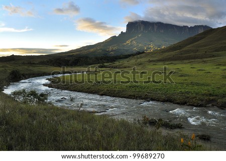 tablemountain  Roraima with clouds, highest mountian of brazil