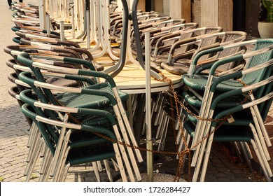 Tables Chairs Restaurant Stuck Chained Together Stock Photo 1726284427 ...