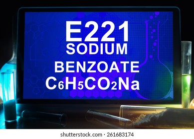 Tablet With Chemical Formula Of  Sodium Benzoate E221.