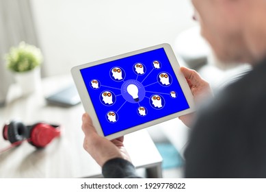 Tablet screen displaying a brainstorming concept