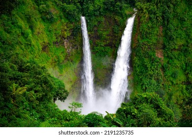 The Tad Fane waterfall,On the Bolaven Plateau in Laos, a few kilometers west of Paksong Town, in Champasak Province, within the Dong Houa Sao National Protected Area.Big waterfalls drops about 120 m.