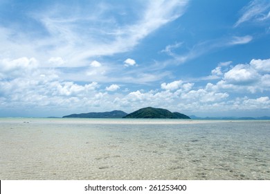 Taen island (Ko Tan) on Bang Kao beach, Samui, Thailand