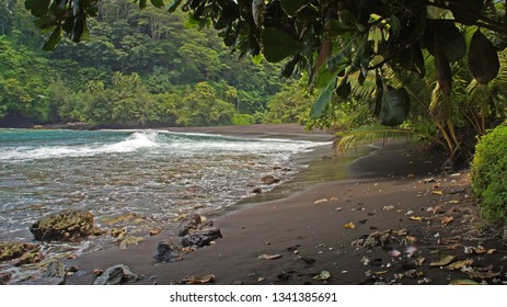 Tahiti, French Polynesia - February 14th 2019.
Beach Next To Arahoho Blowhole In Tahiti