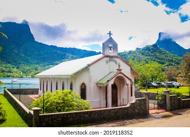 Tahiti Moorea Islands Catholic Churches French Stock Photo 2019118352 ...