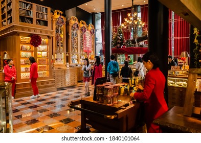 Taichung, Taiwan - November 21th, 2019: Miyahara, The Famous Cake And Ice Store At Taichung, Taiwan