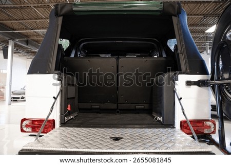Tail gate down on a suv