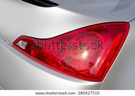 Tail light