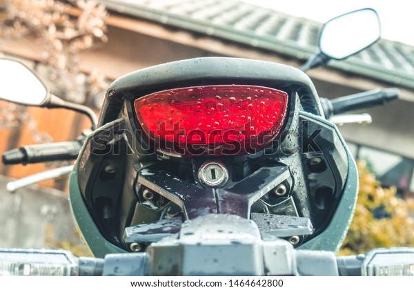 Tail lights and big bike\
turn lights