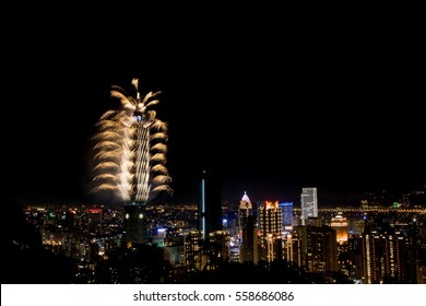 Taipei 101 new year 2017 fireworks.