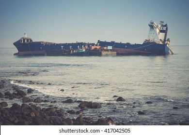 Sinking Cargo Ship Images Stock Photos Vectors Shutterstock