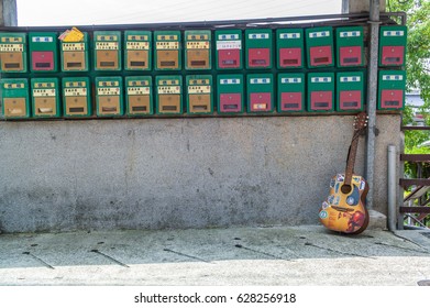 TAIPEI, TAIWAN- APRIL 16: Treasure Hill Artist Village. It's An Example Of Environmentally Sustainable Urban Community. With The Policy Of Preservation And Revitalization By Government On Apr 16, 2017