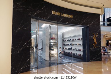 saint laurent marina mall