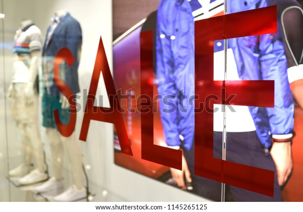 tommy hilfiger in store sale