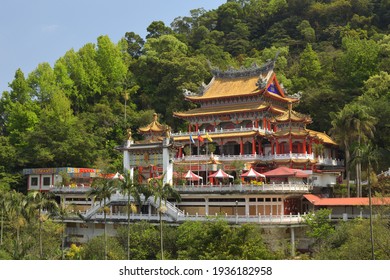 Taipei, Taiwan, March 15th 2021: View Of Zhinan Taoist Temple At Maokong In Wenshan District. It Was Founded In 1882. The Main Deity Of The Temple Is Lü Dongbin.