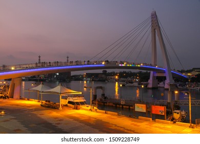 400 Tamsui Lovers Bridge Images, Stock Photos & Vectors | Shutterstock