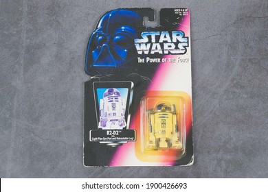 Taipei,Taiwan-Jan 11 2021:Vintage Kenner Star Wars R2D2 Action Figure Power Of The Force Red Card On Grey Background 