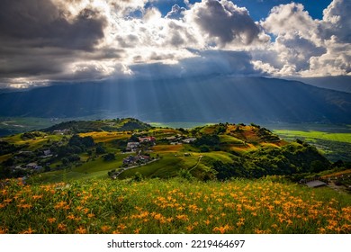 Taitung Taiwan Flower Crepuscular Ray Jesus Light