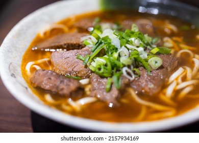 Taiwan Braised Beef Noodle Soup