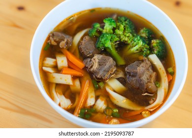 Taiwan Braised Beef Noodle Soup