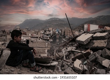  Taiz _ Yemen _ 22 Aug 2016 : Yemeni Child Grieves Because Of The War That Caused The Destruction Of His Home In Taiz