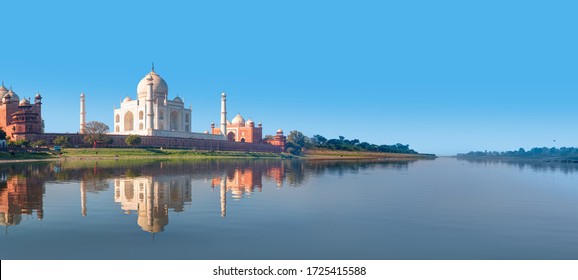 Taj Mahal mausoleum reflected in Yamuna river - Agra, Uttar Pradesh, India