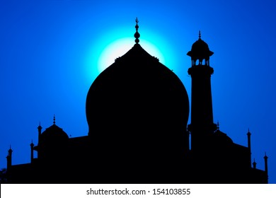 Taj Mahal Silhouette, Agra, India