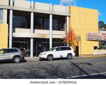 Taken December 3, 2019 Of Businesses Along Piedmont Avenue In Oakland, CA, USA. One Of Many Businesses Along The Avenue.