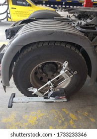 TAK,THAILAND - May 9,2020 : Photo Of The Truck Being Used Wheel Alignment Machine At The Maintenance Center.