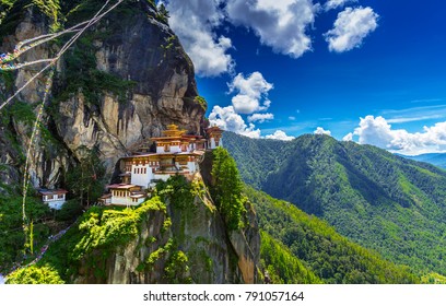 Taktshang Goemba, Tiger nest monastery, Bhutan - Powered by Shutterstock