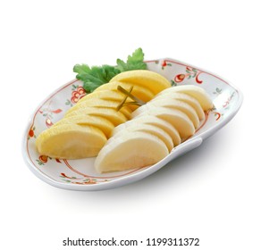 Takuan (yellow Pickled Radish)