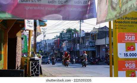 Talang - Indonesia - September 10 , 2022
The Signpost Of The DKT Pagongan Hospital, Tegal Regency