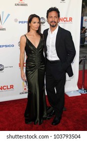 Talisa Soto And Benjamin Bratt At The 2009 ALMA Awards. Royce Hall UCLA, Westwood, CA. 09-17-09