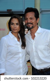 Talisa Soto And Benjamin Bratt  At The 