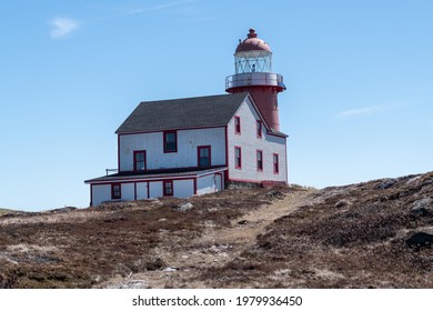 1,366 White lighthouse red roof Images, Stock Photos & Vectors ...