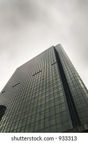 Tall Sky Scraper
