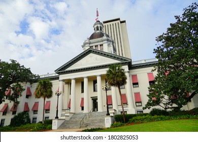 Tallahassee, FL /USA 11 13 2017: New And Old Florida State Government Building At Tallahassee, Florida, USA