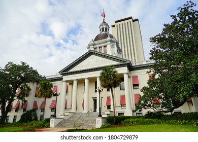 Tallahassee, FL /USA 11 13 2017: New And Old Florida State Government Building At Tallahassee, Florida, USA