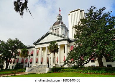 Tallahassee, FL /USA 11 13 2017: New And Old Florida State Government Building At Tallahassee, Florida, USA