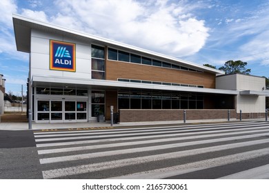 Tallahassee, FL, USA - February 11, 2022: An Aldi store in Tallahassee, FL, USA. Aldi is the common brand of two German family-owned discount supermarket chains. 