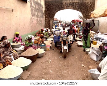 Tamale, Ghana - 5 January 2016: Vendors In A Fresh Food And Grain Market In A Small Town In Ghana, West Africa.