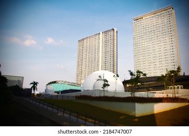 Taman Ismail Marzuki Cikini Building